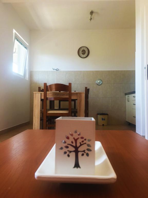 Milmaris Apartments Тиват Екстериор снимка